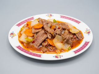 Ternera salteada picante