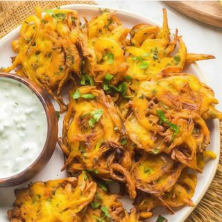 Onion bhaji