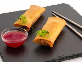 2 Rollitos De Primavera