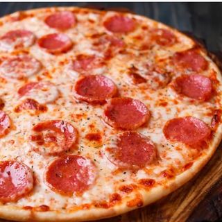 Pizza pepperoni