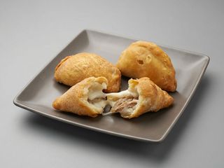 Empanadillas Caseras de Cebolla Caramelizada
