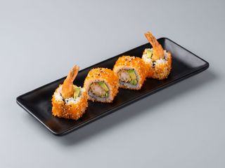 Uramaki De Tempura Con Masago (8 Uds.)