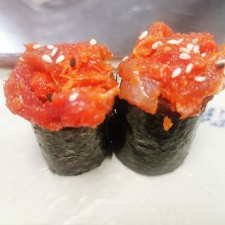 Gunkan De Atún Picante (2 Uds.)