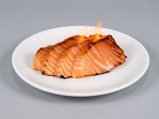 sashimi de salmon flameado(4u)