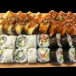 COMBO DE URAMAKI