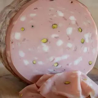 Mortadella con Pistacchi