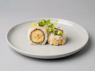 51 Uramaki Banana 8UDS