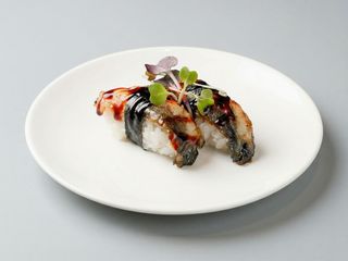 67 Nigiri Anguila 2UDS