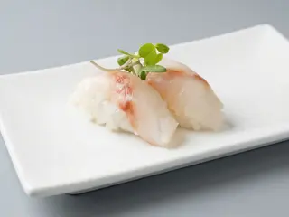 69 Nigiri Lubina 2UDS