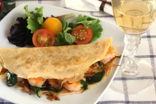 Crepe De Espinacas Con Langostinos