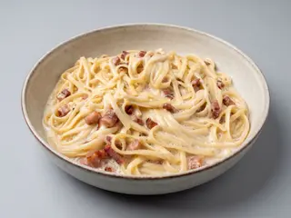Tallarines a la carbonara