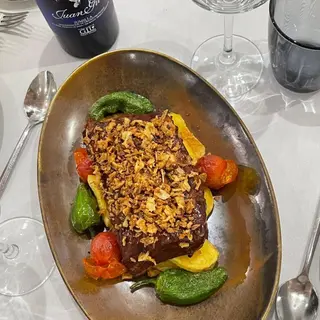 Plato De Costillar Bbq Con Patatas