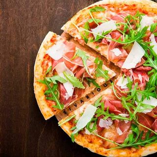 Prosciutto crudo y rucula