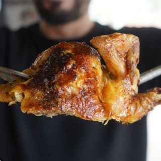 1/2 Pollo a la leña para llevar