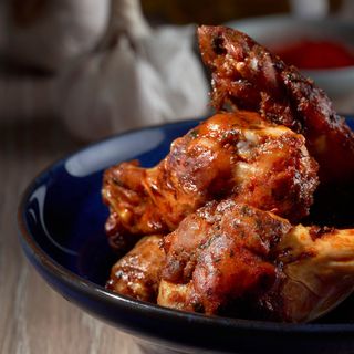 Alitas de pollo (8 unidades)