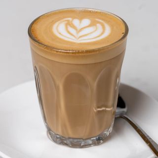 Cafe Con Leche