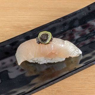Nigiri Hamachi Trufa (1 Ud.)