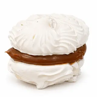 Merengues con dulce de leche