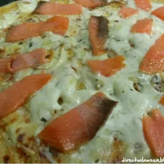 Pizza de Salmón Ahumado