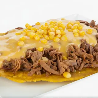 Patacon Con Carne Mechada Y Queso