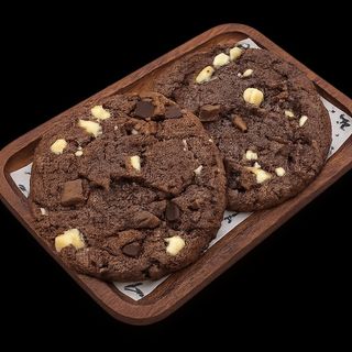 Cookie triple chocolate