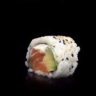 013. Uramaki De Salmon Y Queso (6 Pzs.)