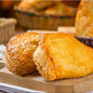 Pastel De Pollo