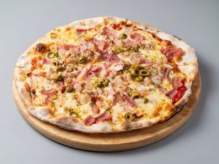 Pizza Garda (30 Cm.)