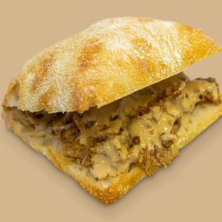 Bocadillo De Costillar