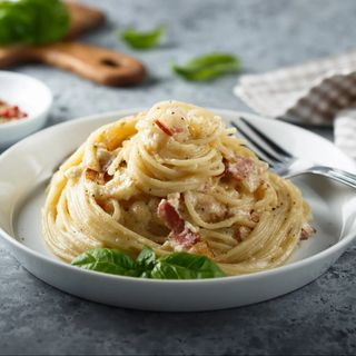 Espaguetis carbonara