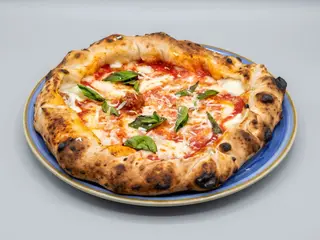 Pizza Salerno (33 Cm.)