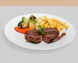 Filet Mignon Con Dos Salsas