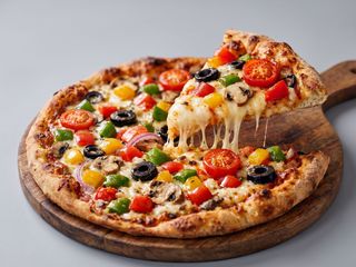Pizza Vegetariana /بيتزا الخضار
