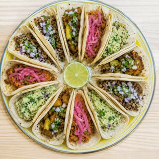 Fiesta TACOJON, 12 TACOS + 2 COCAS