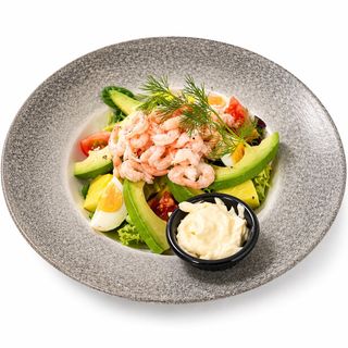Ensalada De Camarones Y Aguacate