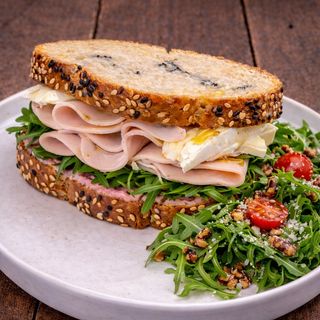 Sandwich de Pavo y Brie