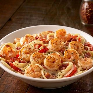 Carbonara con Langostinos