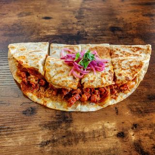 Quesadilla pibil