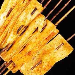 Piel De Tofu Frita 4uds(Brocheta)4串炸干豆腐串