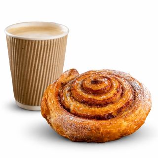 Rollito de Canela + Café