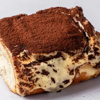 Cinnamon Roll Tiramisú - Marta