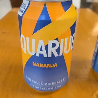 Aquarius naranja