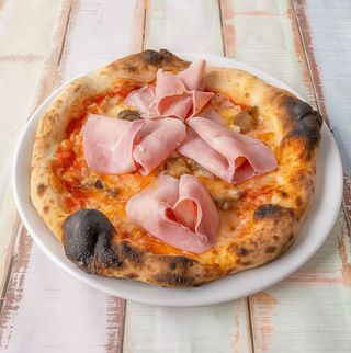 Pizza Prosciutto E Funghi