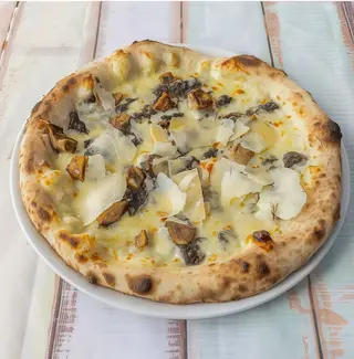 Pizza Tartufata