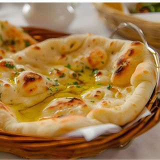 BUTTER NAAN