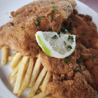 Escalope de pollo Estilo Austriaco