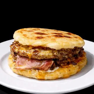 Arepa Smash Bacon 2 carnes