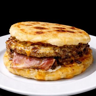 Arepa Smash Bacon