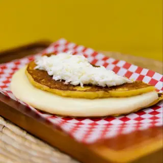 PACK DOS CACHAPAS Y DOS BEBIDAS