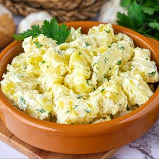 Tapa De Patatas Con Alioli